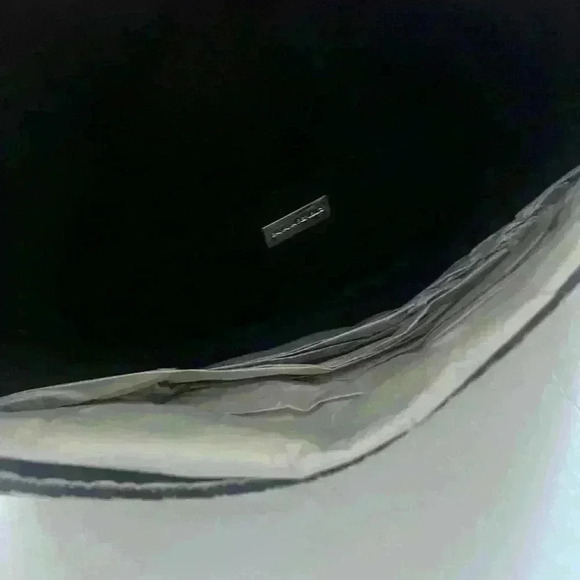 Banana Republic Clutch - Picture 3 of 7